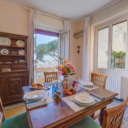 Sunrise Apartment Seaview 100M To Beach - Happy Rentals Apartment