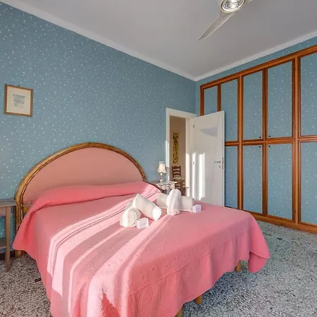 Sunrise Apartment Seaview 100M To Beach - Happy Rentals