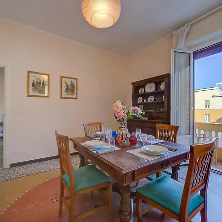 Apartment Sunrise Apartment Seaview 100M To Beach - Happy Rentals Imperia